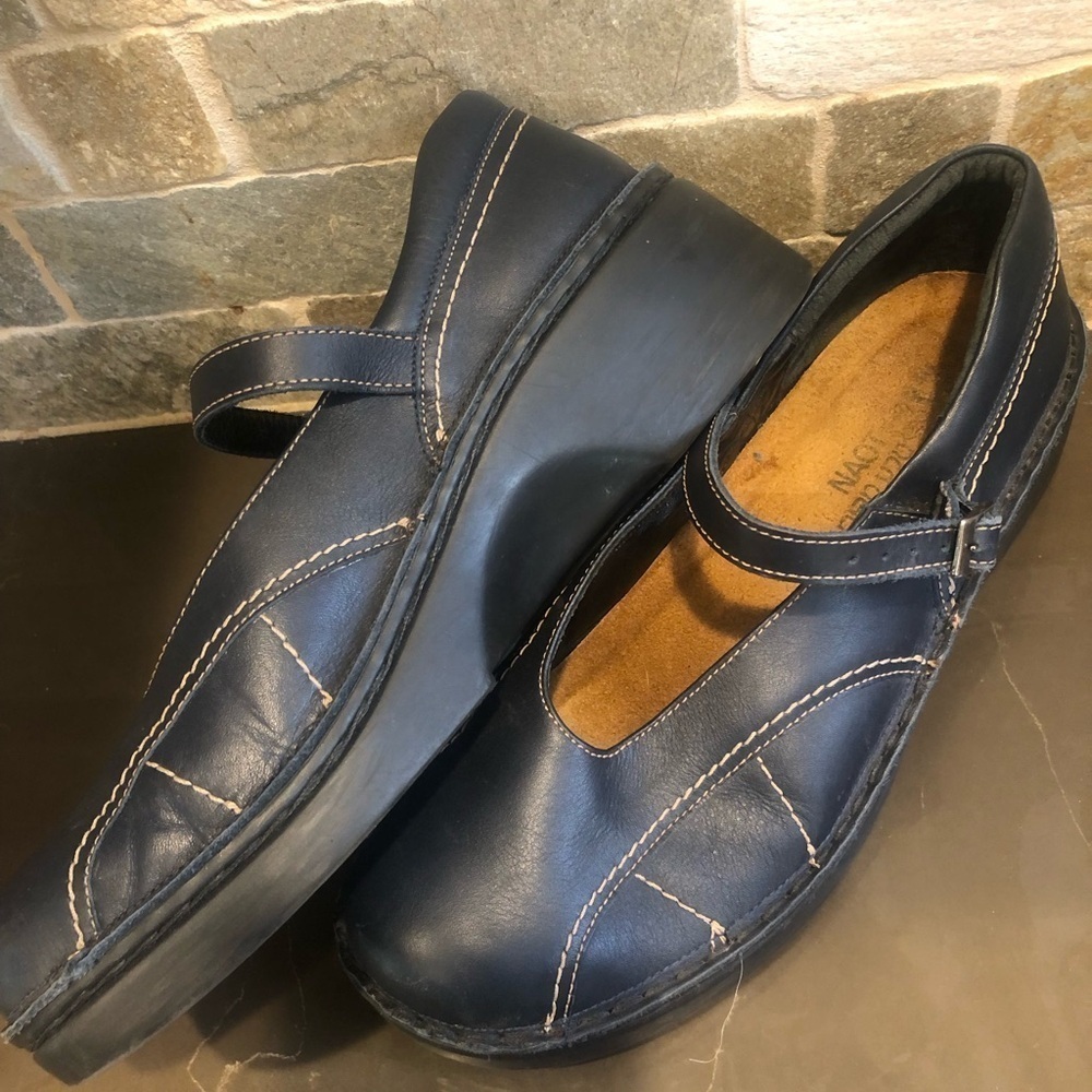 Naot navy leather low platform heel contrast stitching Mary Janes shoes size 40 - Picture 9 of 11